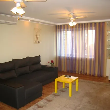 Aparthotel Service Predslava On Antonovicha Street Kyiv