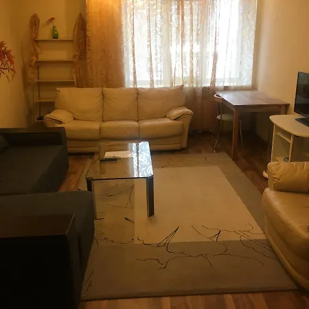 Aparthotel Service Predslava On Antonovicha Street Kyiv